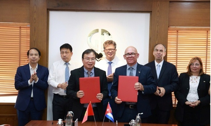 Tăng cường hợp tác trong lĩnh vực xuất bản, in sách và phát triển văn hóa đọc giữa Việt Nam -Cu Ba