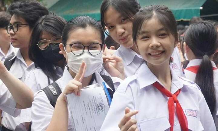 Biến động điểm chuẩn vào lớp 10 THPT của tất cả các trường ở TP.HCM 3 năm qua