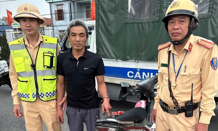 Hải Phòng: Kiểm tra nồng độ cồn, phát hiện tàng trữ trái phép chất ma túy