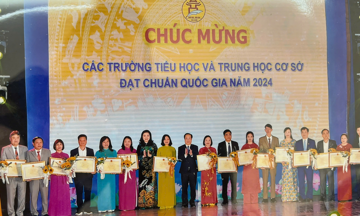 Hoài Đức - Hà Nội: Trường tiểu học Lý Nam Đế đón nhận trường chuẩn quốc gia mức độ 2