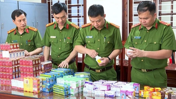 Lãnh đạo Cục Quản lý Dược: 21 loại thuốc giả không lọt vào bệnh viện công vì thiếu giấy tờ đấu thầu