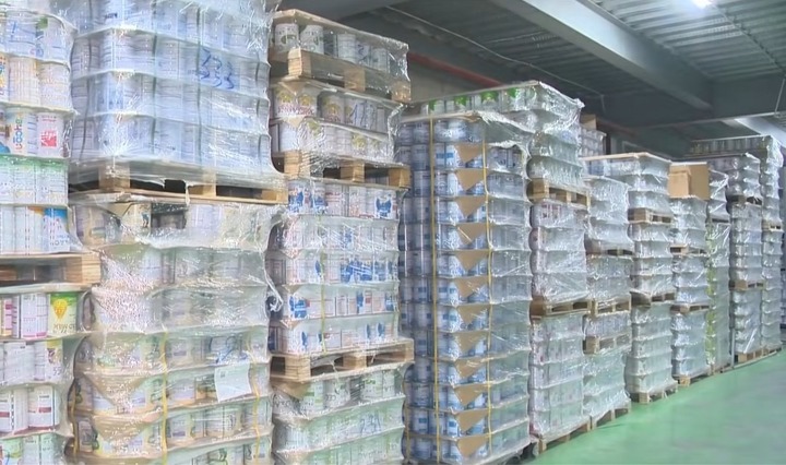 Bộ Công Thương hỏa tốc yêu cầu kiểm tra sữa, thuốc và thực phẩm bảo vệ sức khỏe giả