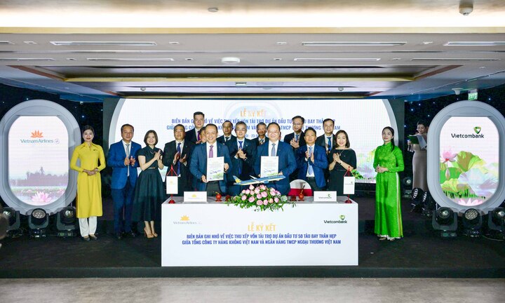 Vietnam Airlines và Vietcombank hợp tác thu xếp vốn cho dự án đầu tư 50 máy bay thân hẹp