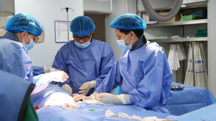 Ngực đau dữ dội, đi khám được chẩn đoán nhồi máu cơ tim cấp