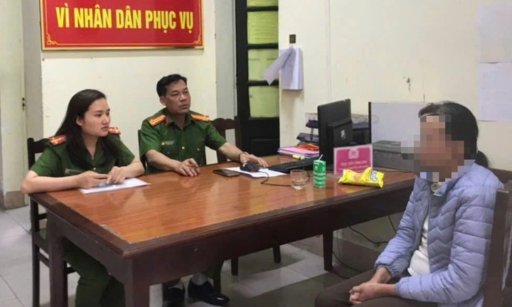 Công an giải cứu thành công người phụ nữ trầm cảm có ý định nhảy cầu tự tử