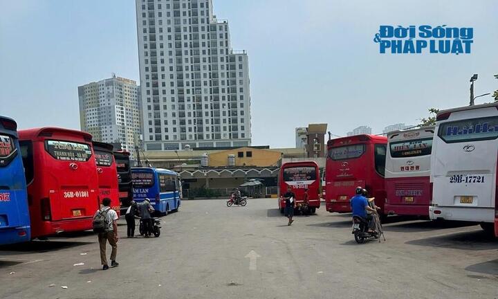 Nhu cầu đi lại tăng vọt, tàu, xe 