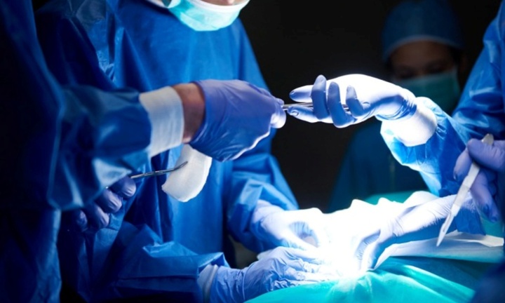 Kích hoạt báo động đỏ cứu sống bé gái hôn mê sâu, nguy cơ chết não do tai nạn