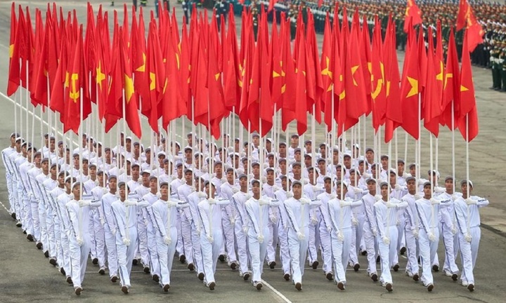  Nước Việt Nam là một, dân tộc Việt Nam là một