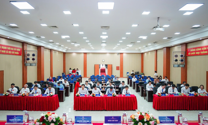 Công ty cổ phần Nhiệt điện Quảng Ninh tổ chức thành công Đại hội đồng cổ đông thường niên năm 2025