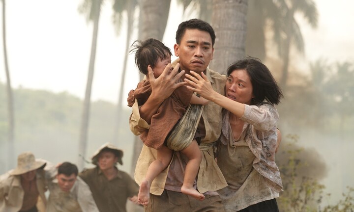 Lý Hải lần đầu tái hiện cảnh bom đạn giữa rừng dừa: Khi lịch sử trở thành nguồn cảm hứng điện ảnh.