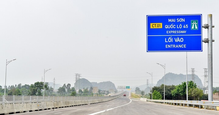 Chi tiết mức thu phí 5 tuyến cao tốc Bắc - Nam do Nhà nước đầu tư