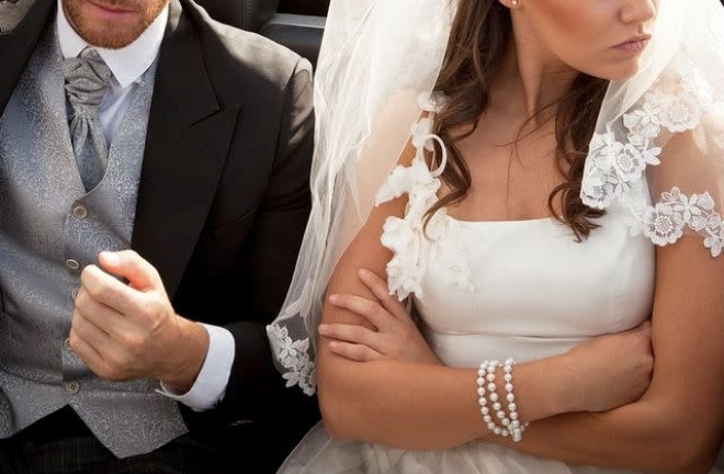 Phát hiện bị chú rể lừa dối, cô dâu 