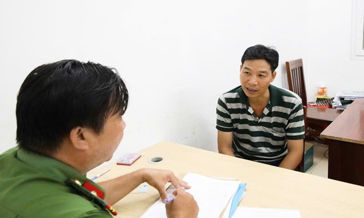 Người đàn ông chặn đầu ô tô, bẻ cần gạt nước ở Cần Thơ khai gì?