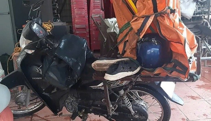 Quảng Trị: Nam shipper bị sét đánh bất tỉnh khi đang đi trên đường