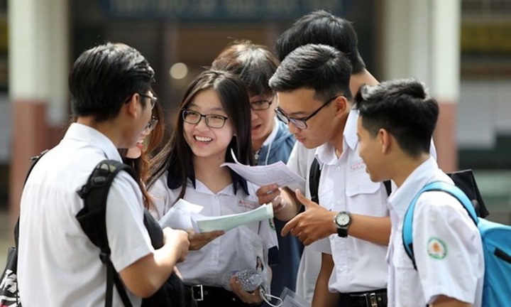 Thủ tướng yêu cầu rà soát kỹ đề thi tốt nghiệp THPT 2025, bảo đảm tuyệt đối chính xác, có độ phân hóa phù hợp