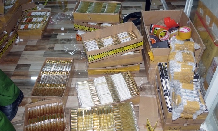 Vụ sản xuất nước hoa giả bằng máy đánh trứng, thu lợi hơn 10 tỷ: Thành phẩm dán mác 