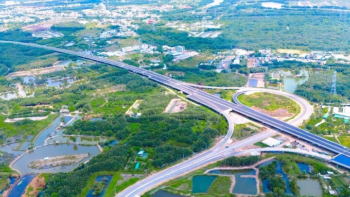 28 dự án đường bộ cao tốc đang thi công thế nào?