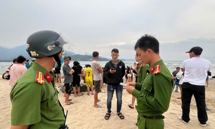 Thương tâm: Phát hiện thi thể 2 học sinh trôi dạt vào bãi biển Đà Nẵng