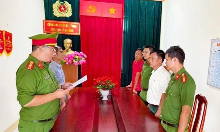 Tin pháp luật nổi bật 24h qua: Lý do khiến 1 chủ tịch Hội Người cao tuổi ở Kon Tum bị bắt