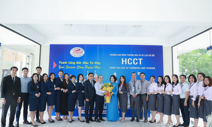 PVcomBank và Trường Cao đẳng Thương mại và Du lịch Hà Nội ký kết hợp tác toàn diện