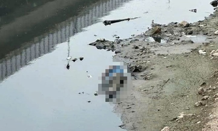 Vụ thi thể nam giới trên sông Tô Lịch, Hà Nội: Nạn nhân sinh năm 1972, từng có bệnh nan y