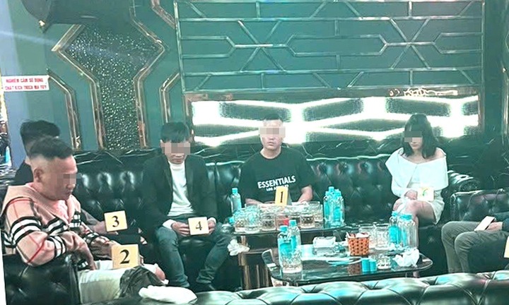 Tin pháp luật nổi bật 24h qua: Công an đột kích quán bar Sky, phát hiện nhiều người dương tính với ma túy