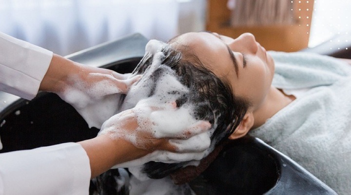 Những ai nên gội đầu hàng ngày