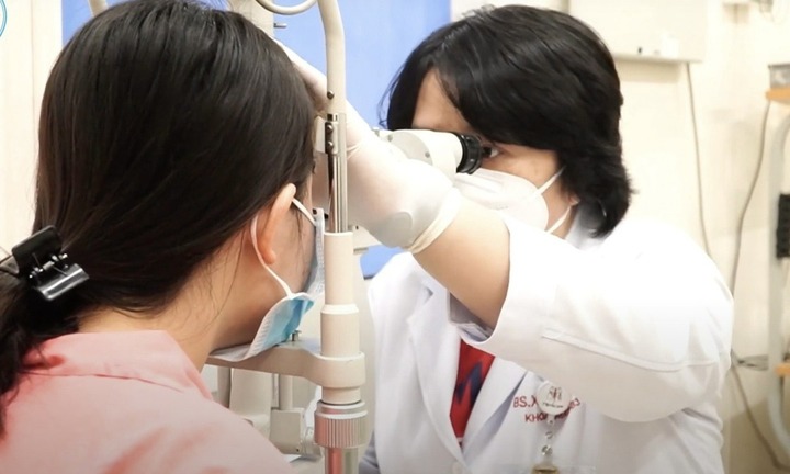 Bi hài hậu vận sau thẩm mỹ: Tiêm filler sai cách, cô gái mất thị lực mắt trái vĩnh viễn ở tuổi đôi mươi