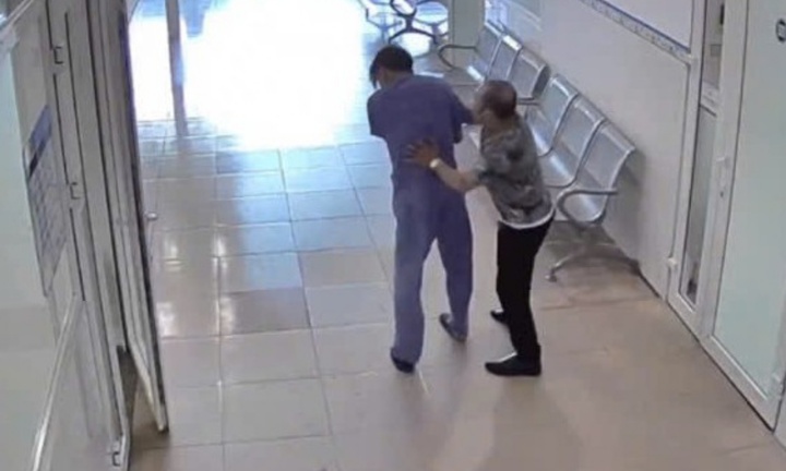 Diễn biến  vụ đâm 