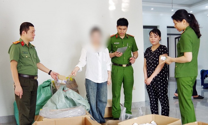 Nóng: Triệt phá 2 nhóm làm giả thuốc chữa xương khớp, điều trị dạ dày, đại tràng, bán 3.000 hộp/tháng