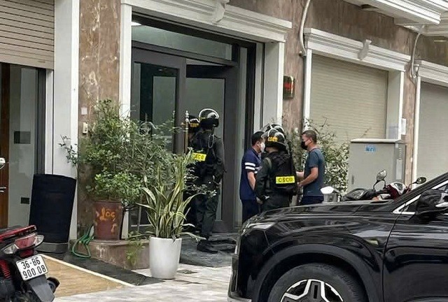 Hé lộ về quá khứ của trùm giang hồ Tuấn