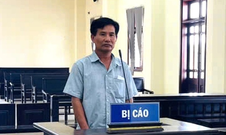 Mang 200 nghìn đồng đi đánh bài tiến lên, người đàn ông bị tuyên 3 tháng tù