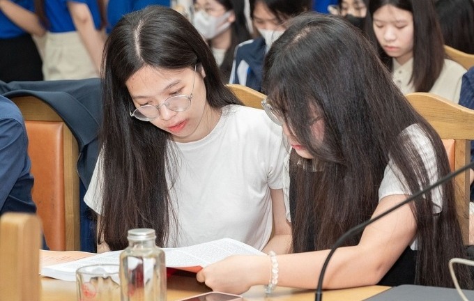 Tuyển sinh 2025: Trường ĐH Luật, ĐH Quốc gia Hà Nội tăng học phí, bỏ tổ hợp C00