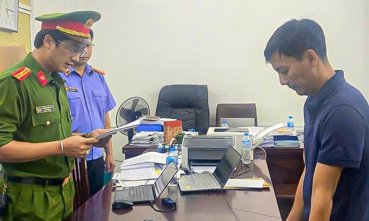 Triệt xóa cơ sở sản xuất, tiêu thụ hàng nghìn tấn phân bón giả ở Hòa Bình