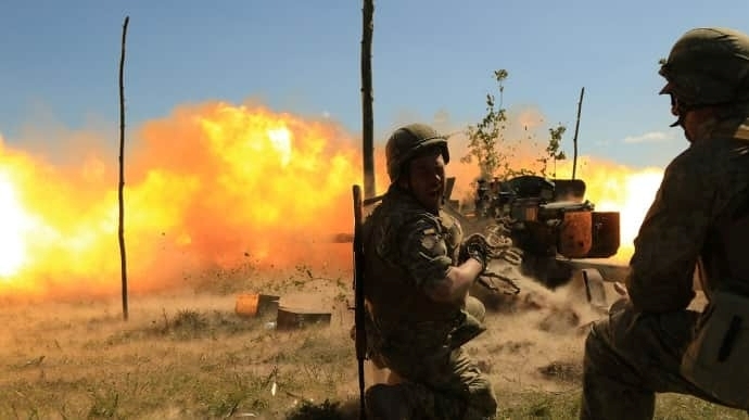 Ukraine đối mặt với