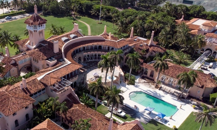Leo tường vào dinh thự Mar-a-Lago, thanh niên khai muốn cưới cháu gái ông Trump