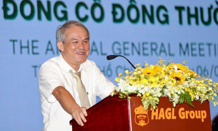 Bầu Đức tham vọng xóa hết nợ nần, đưa Hoàng Anh Gia Lai trở lại