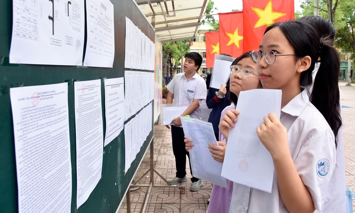 Chấm thi vào lớp 10 ở Hà Nội: Không có hiện tượng chấm lỏng hay chấm chặt