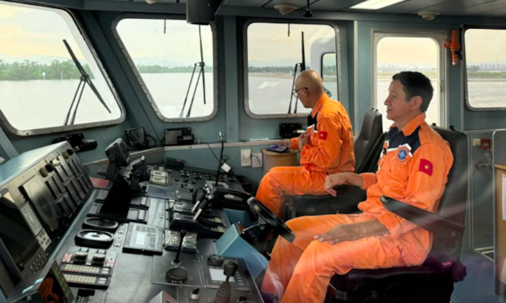 Trung tâm Phối hợp tìm kiếm, cứu nạn hàng hải sẵn sàng ứng phó cơn bão số 1