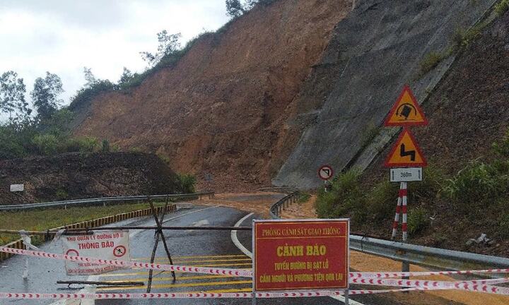 Bão số 1 diễn biến phức tạp: Cục Đường bộ chỉ đạo khẩn