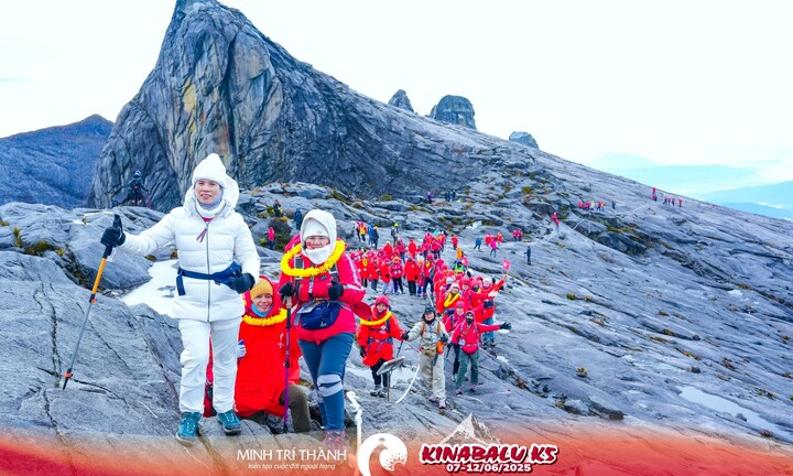 Chinh phục Kinabalu - Hành trình bứt phá giới hạn để sống đời xuất chúng