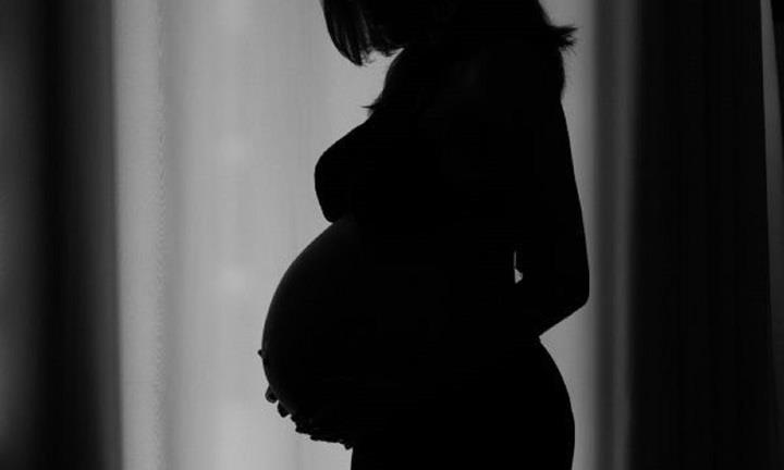 Sản phụ 25 tuổi và đứa con sơ sinh tử vong bất thường, cảnh sát vào cuộc phát hiện 