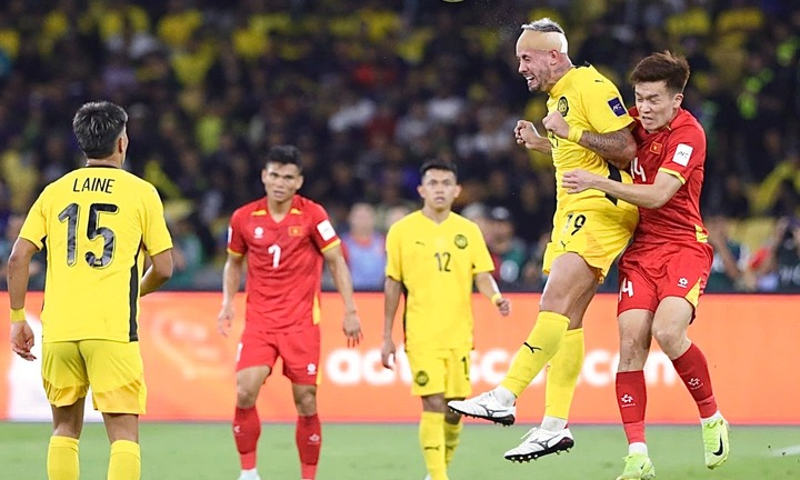 Tuyển Việt Nam thua đậm 4-0 trên sân của Malaysia, Chủ tịch VFF nói gì?