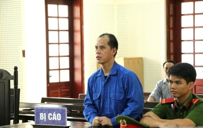 Vụ xe tải lao vào nhà dân khiến 6 người trong một gia đình tử vong, nam tài xế  khai gì?