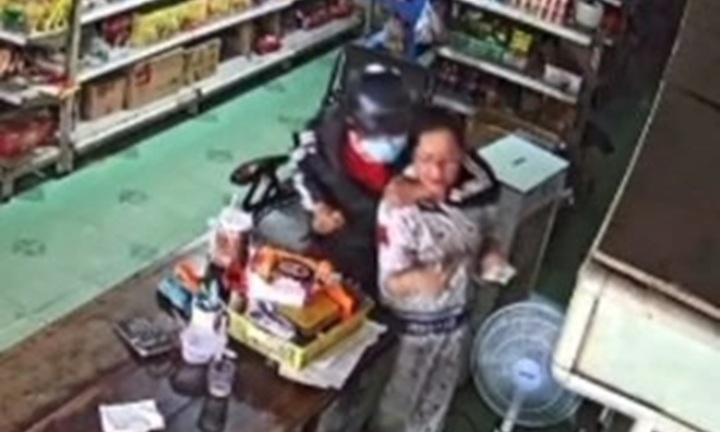 Vụ nữ chủ tiệm tạp hóa bị sát hại ở Đồng Nai: Camera ghi lại hình ảnh đáng sợ!