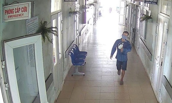 Bắt giữ đối tượng  vào bệnh viện trộm tiền và điện thoại của bệnh nhân