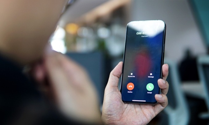 Nam sinh viên bất ngờ bị mất 7 tỷ đồng đồng chỉ sau cuộc điện thoại 