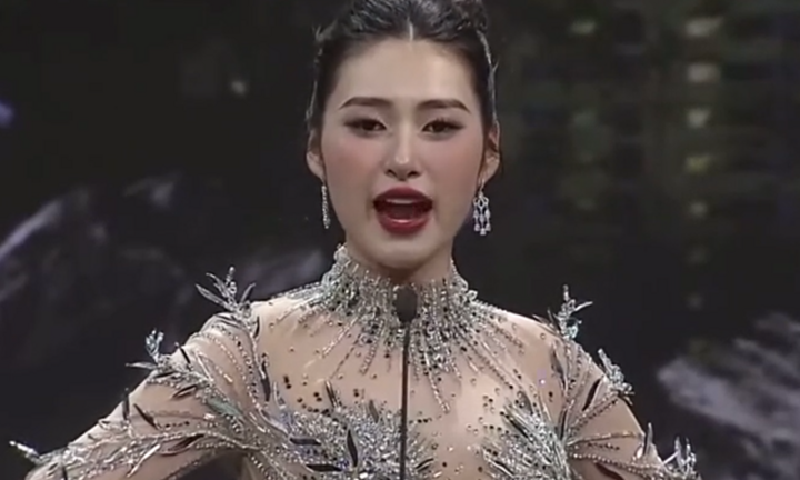 Clip: Màn ứng xử bằng tiếng Anh gây tranh cãi của Hoa hậu Trái đất Việt Nam 2025