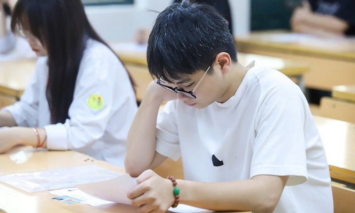 Đáp án chính thức môn Toán thi tốt nghiệp THPT năm 2025