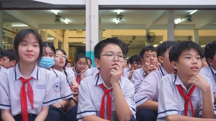 Hà Nội tuyển sinh 161.000 học sinh lớp 6 theo hình thức trực tuyến, hạn chót đến 24h hôm nay (9/7)